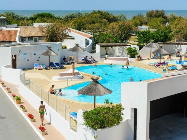 Camping Oh! - Le Clos Du Rhone 4*